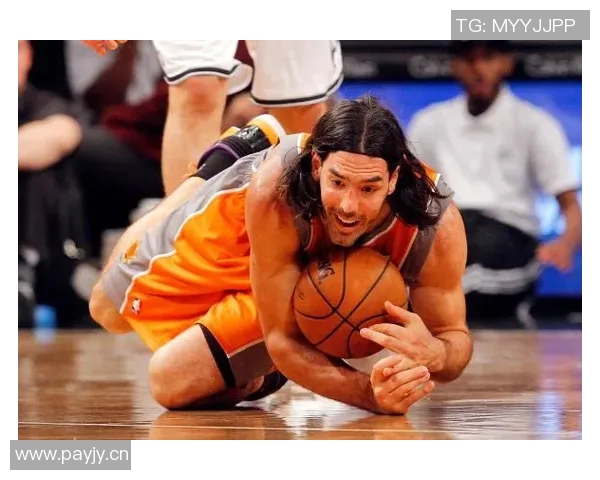 火箭队与太阳队激战第四节精彩瞬间回顾与分析 火箭队与太阳队激战第四节精彩瞬间回顾与分析