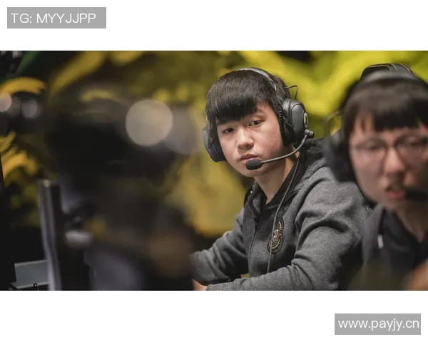 RNG在冠军杯中的实力展现与战术分析深度点评