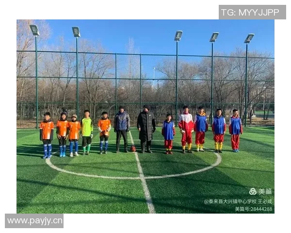 李强畅谈篮球生涯与成长历程的心路历程与梦想追逐