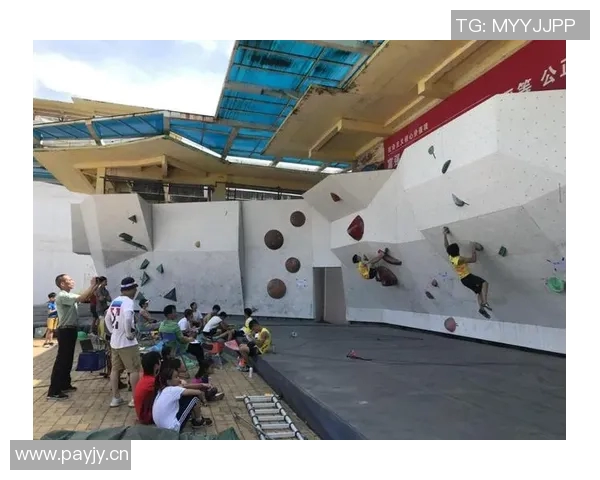 广州攀岩队防守策略解析：攀岩热点的背后故事与启示